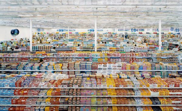 Andreas Gursky, 99 cent II, 1999 – 2009.